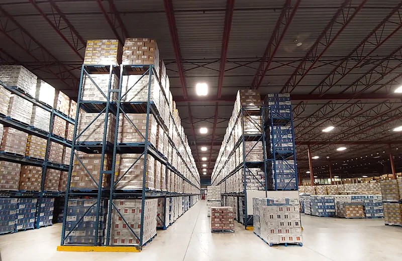 Five high racking in MTE Logistix Calgary warehouse